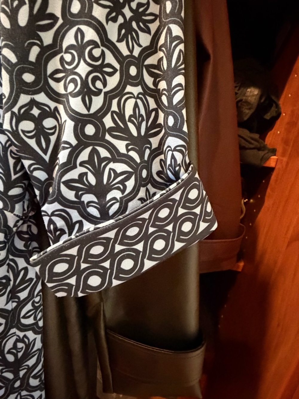 Gretchen Scott Light Blue and Dark Blue Twist & Shout Dress. Size: Goddess - Picture 3 of 5